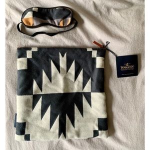 Pendleton bag and eye mask, perfect condition
